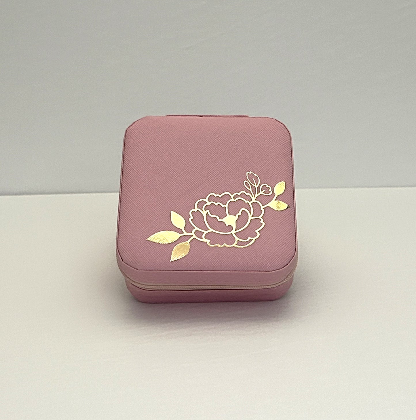 Boîte à bijoux carrée