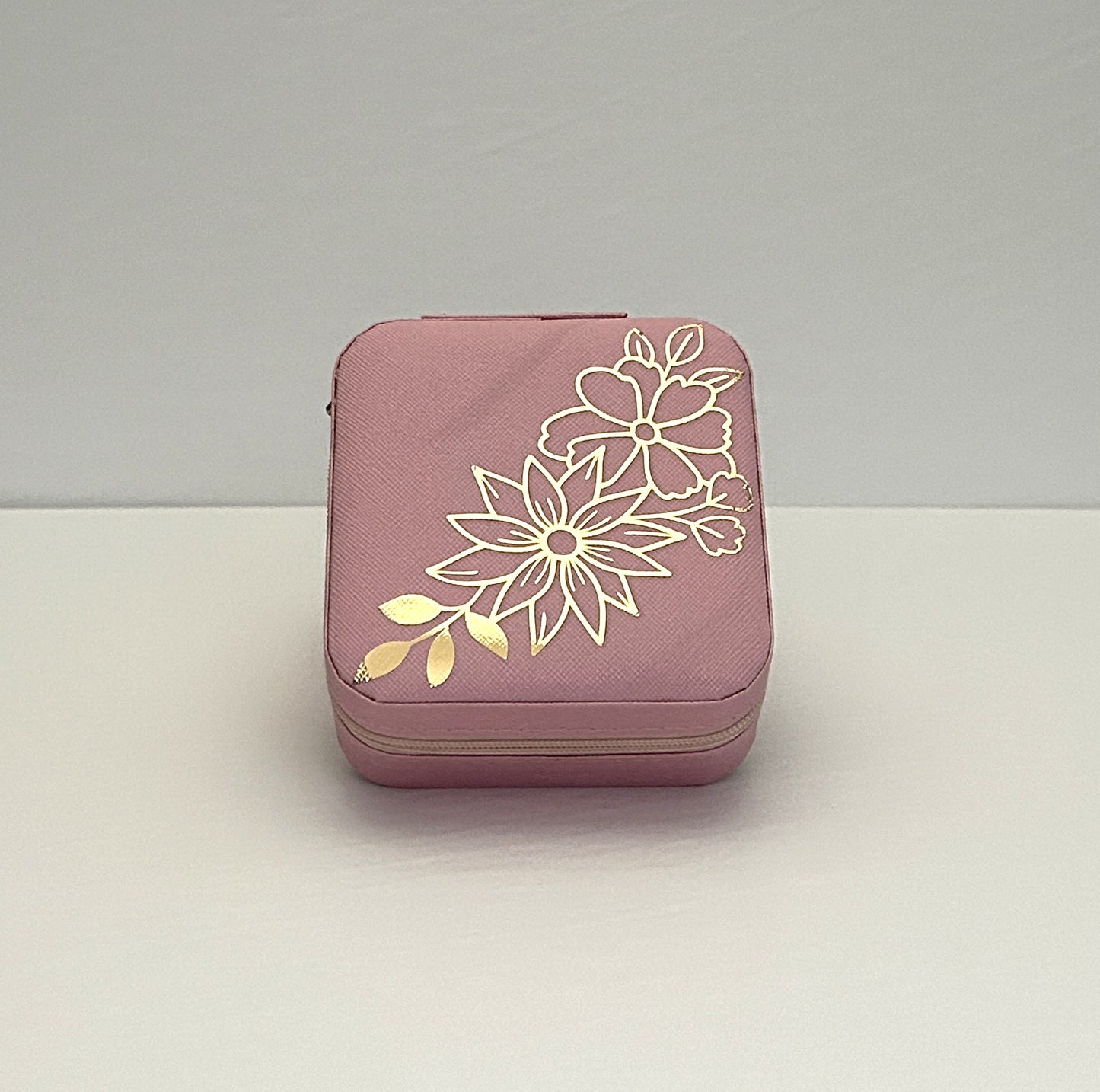 Boîte à bijoux carrée