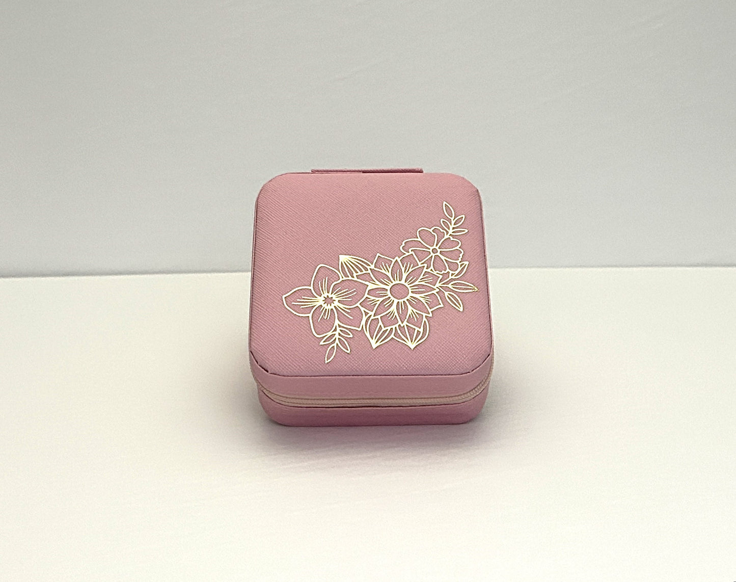 Boîte à bijoux carrée