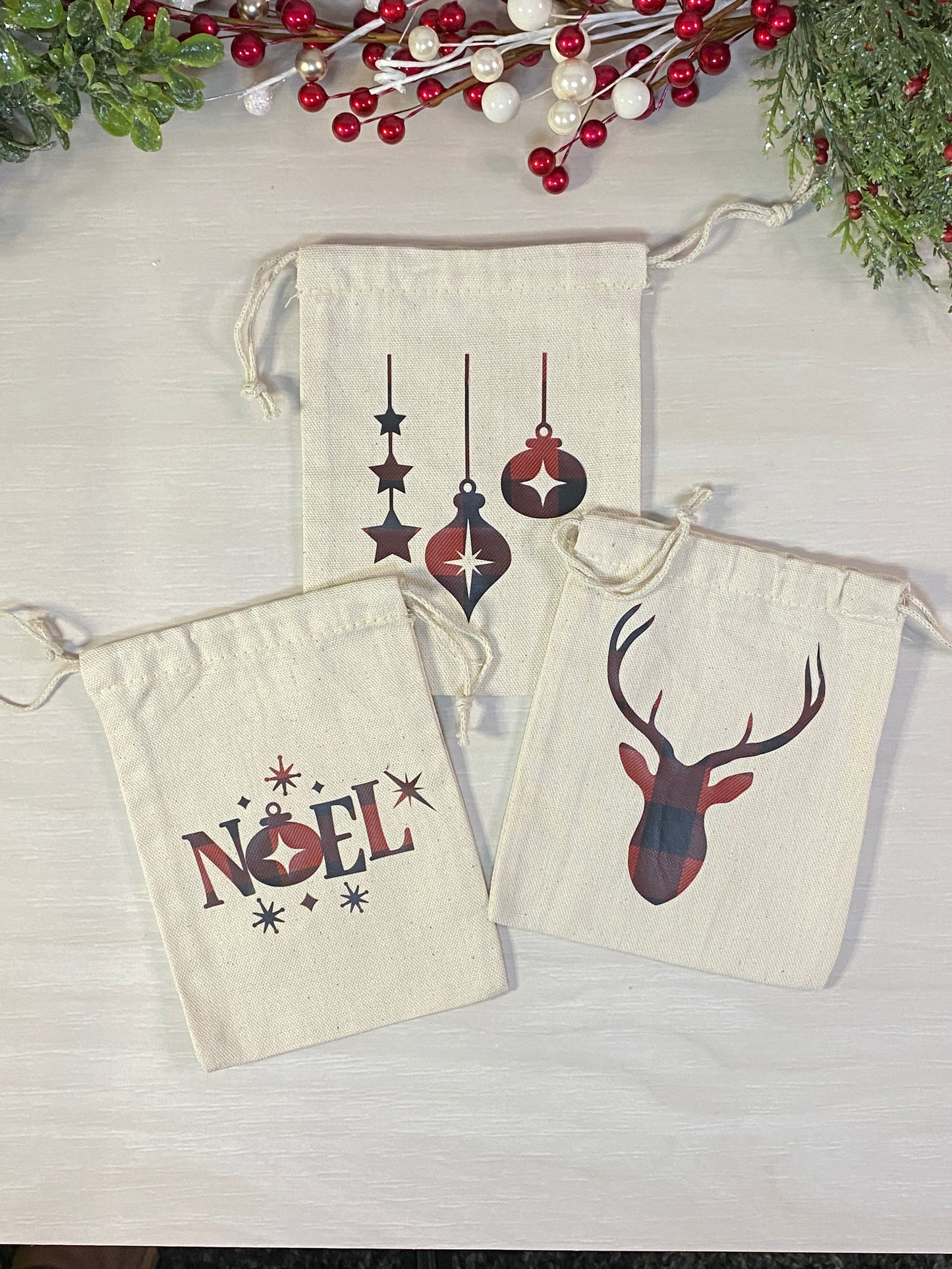 Ensemble de 3 sacs cadeaux réutilisables